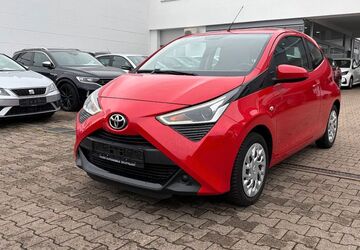 Toyota Aygo (X) 67.670 km 7.995 &euro; Stuttgart 70597