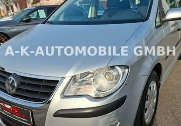 VW Touran 189.430 km 2.199 &euro; Deizisau 73779