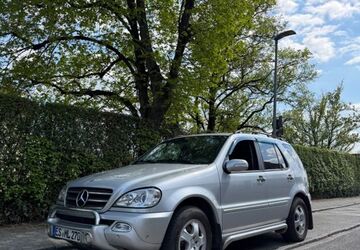 Mercedes-Benz ML 270 379.000 km 4.450 &euro; Ostfildern 73760