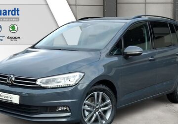 VW Touran 17.500 km 30.990 &euro; Stuttgart-Zuffenhausen 70437