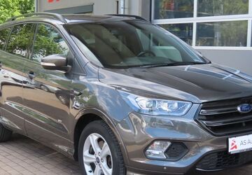 Ford Kuga 92.000 km 15.990 &euro; Stuttgart 70329