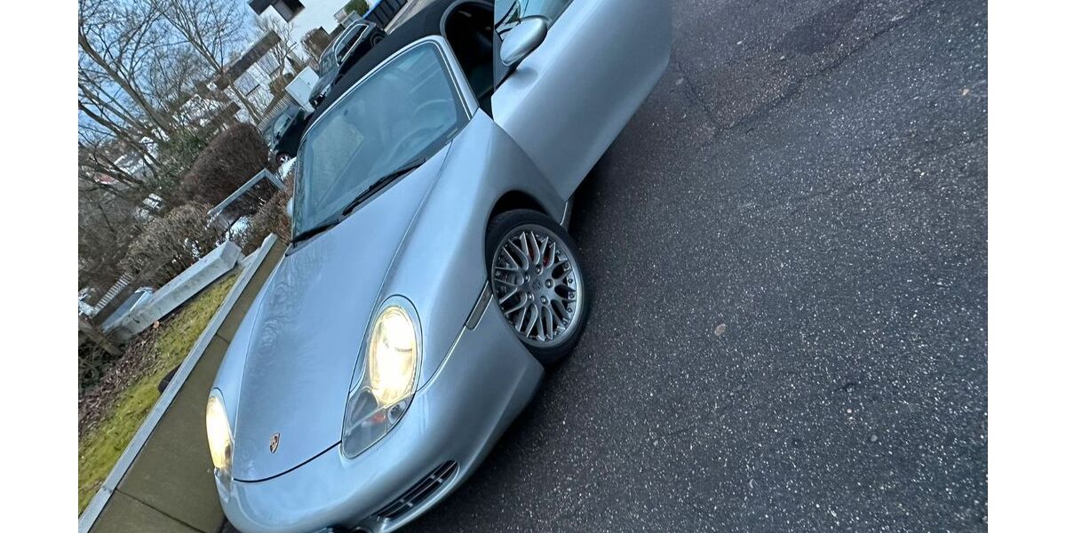 Porsche Boxster 188.000 km 17.700 &euro; Esslingen am Neckar 73733