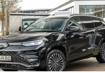 VW Tayron 12.234 km 56.990 &euro; Stuttgart-Wangen 70188