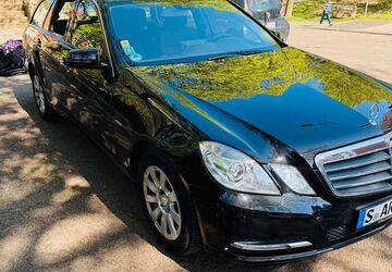 Mercedes-Benz E 220 248.700 km 8.499 &euro; Stuttgart 70374