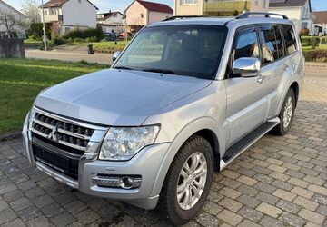 Mitsubishi Pajero 151.157 km 26.900 &euro; Schlierbach 73278