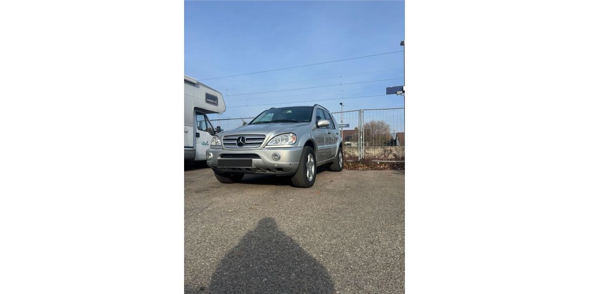Mercedes-Benz ML 55 AMG 142.000 km 14.900 &euro; Weinstadt 71384
