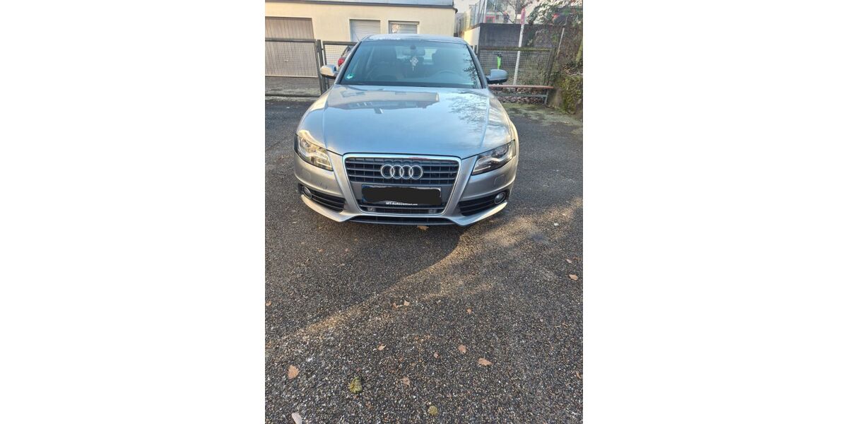 Audi A4 166.000 km 7.200 &euro; Stuttgart 70199