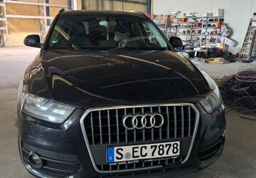 Audi Q3 235.580 km 9.499 &euro; Stuttgart 70372