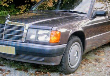 Mercedes-Benz 190 244.000 km 1.850 &euro; Nürtingen 72622