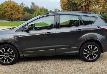 Ford Kuga 60.000 km 16.500 &euro; Albershausen 73095