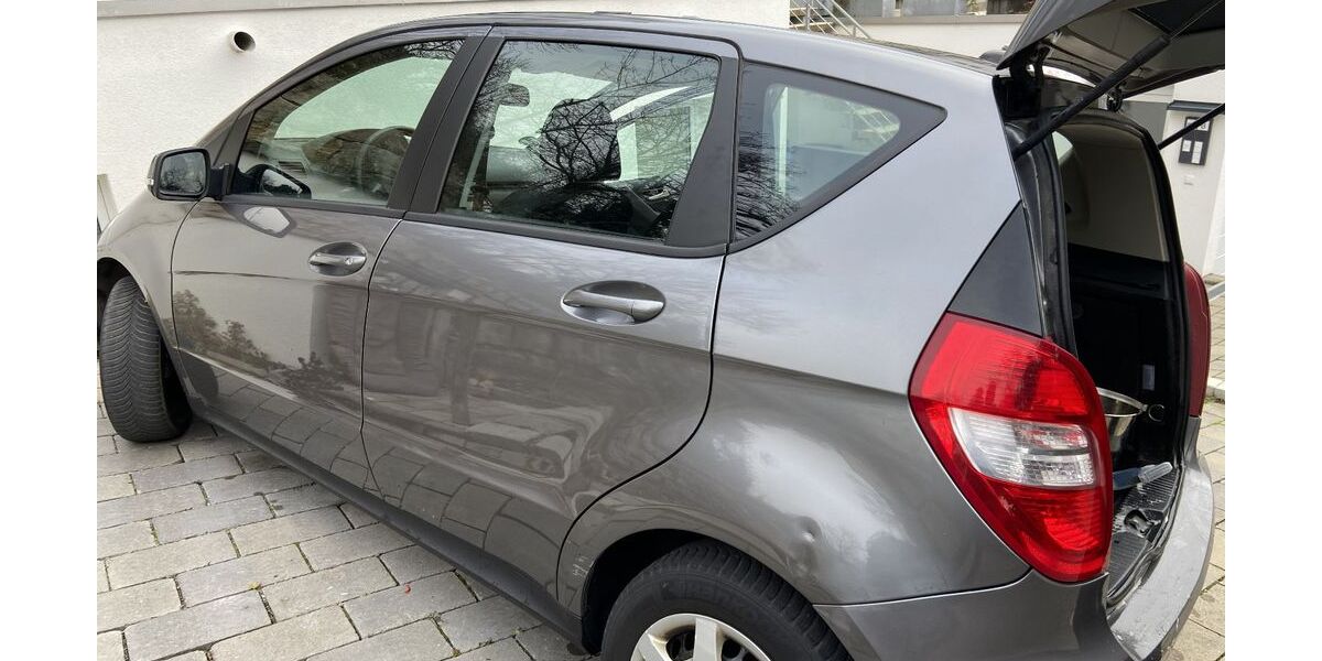 Mercedes-Benz A 160 129.000 km 3.600 &euro; Tübingen 72076