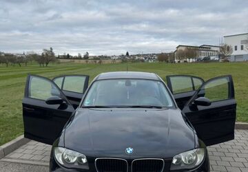 BMW 118 208.000 km 3.800 &euro; Wimsheim 71299