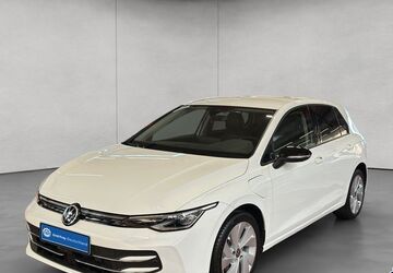 VW Golf 7.857 km 32.890 &euro; Filderstadt 70794