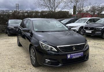 Peugeot 308 88.000 km 11.979 &euro; Stuttgart 70567