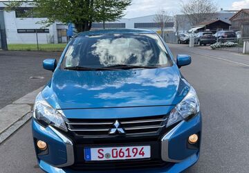 Mitsubishi Space Star 82.000 km 8.499 &euro; Fellbach 70736