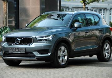 Volvo XC40 81.000 km 22.990 &euro; Stuttgart 70567