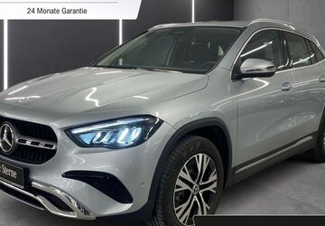 Mercedes-Benz GLA 250 12.715 km 41.790 &euro; Fellbach 70736