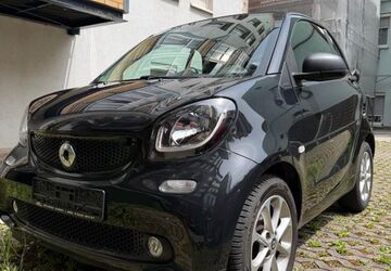 Smart ForTwo 60.800 km 11.000 &euro; Stuttgart 70182