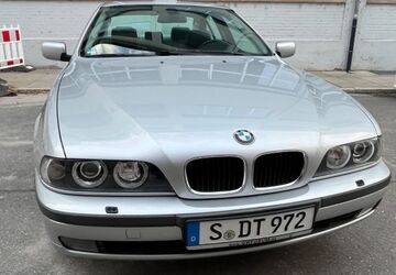 BMW 525 214.000 km 6.500 &euro; Stuttgart 70376