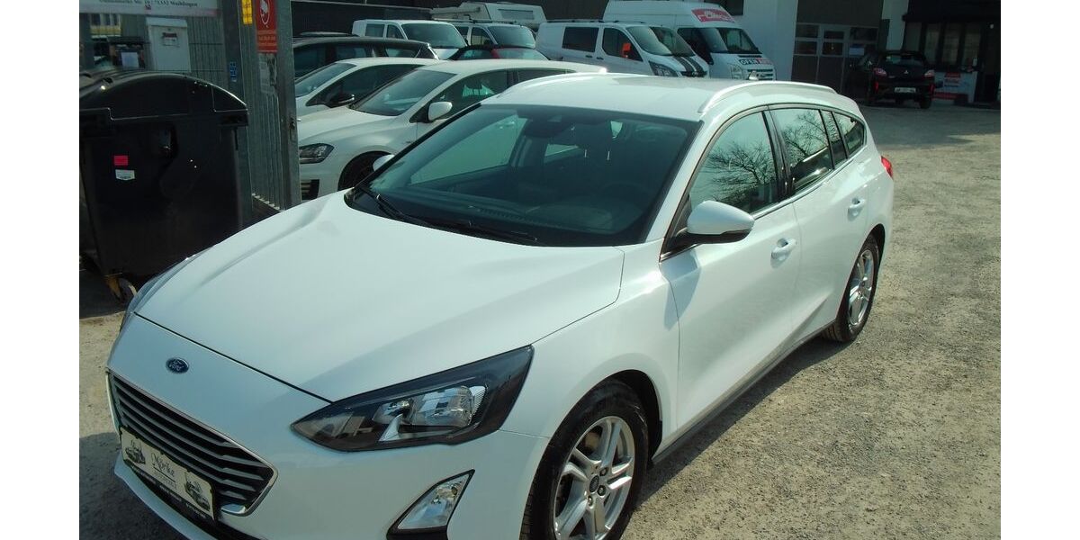 Ford Focus 34.000 km 14.950 &euro; Waiblingen (bei Stuttgart) 71332