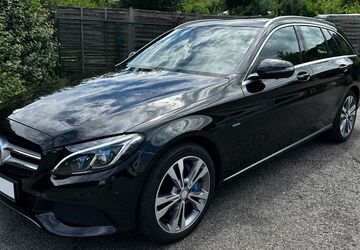Mercedes-Benz C 350 62.500 km 22.700 &euro; Stuttgart 70180