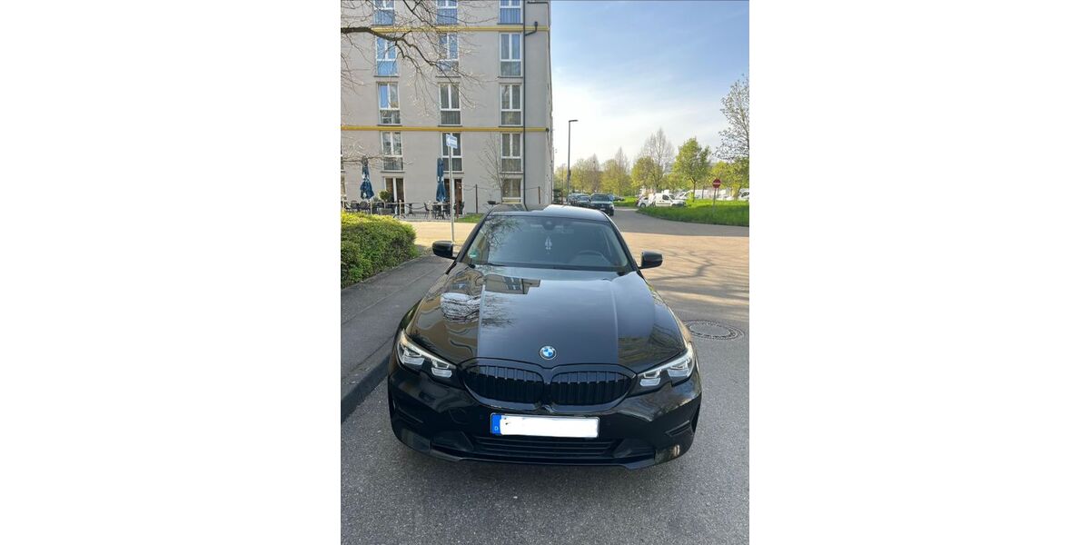 BMW 318 85.700 km 25.990 &euro; Stuttgart 70376
