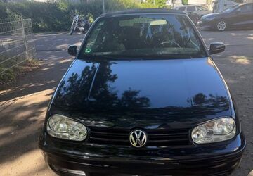 VW Golf 247.000 km 990 &euro; Stuttgart 70327