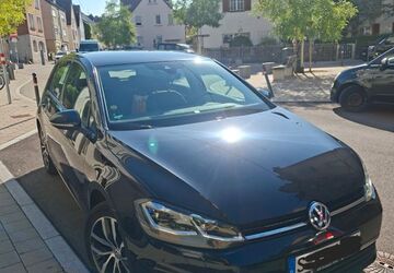 VW Golf 137.000 km 14.700 &euro; Stuttgart 70186