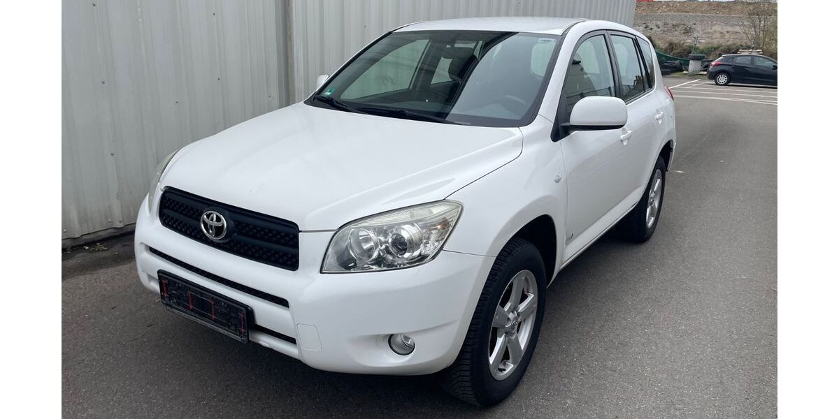 Toyota RAV 4 190.000 km 6.990 &euro; Böblingen 71034