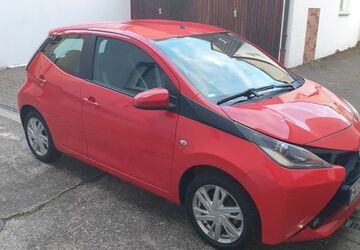 Toyota Aygo (X) 47.466 km 6.750 &euro; Stuttgart 70327