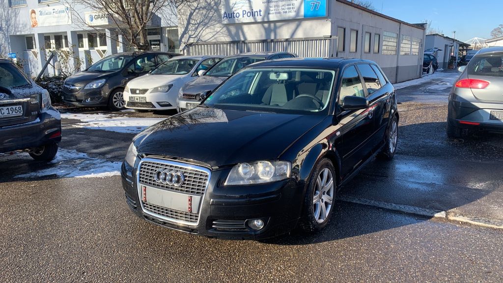 Audi A3 206.000 km 2.100 &euro; Fellbach-Stuttgart 70736