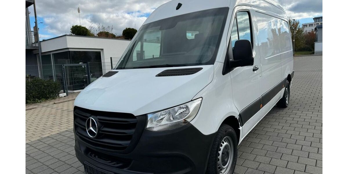 Mercedes-Benz Sprinter 168.000 km 21.980 &euro; Holzgerlingen 71088