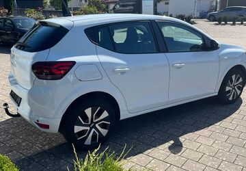 Dacia Sandero 25.980 km 13.290 &euro; Grafenau / Döffingen 71120