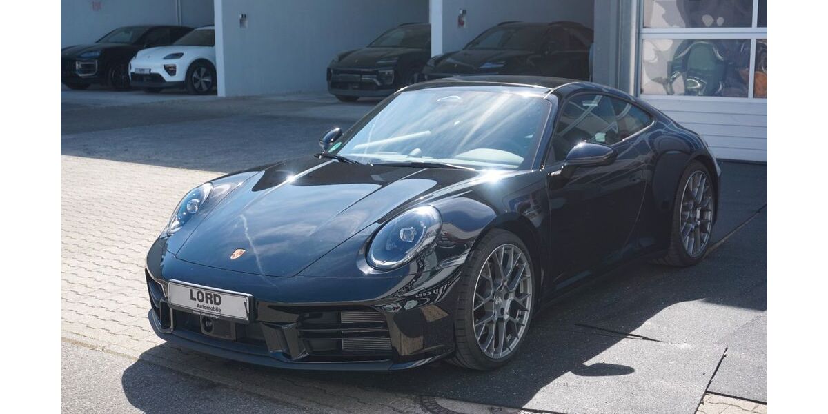 Porsche 992 9.700 km 131.999 &euro; Stuttgart 70499