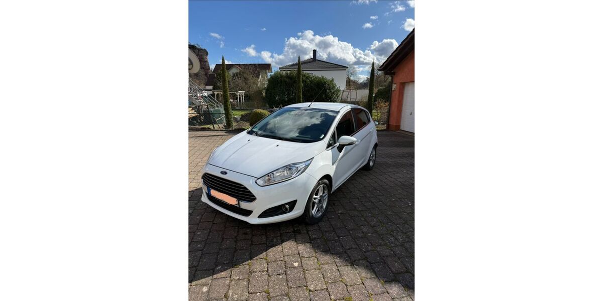 Ford Fiesta 159.000 km 5.200 &euro; Ditzingen 71254
