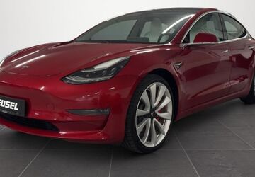 Tesla Model 3 102.329 km 23.900 &euro; Metzingen 72555