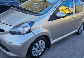 Toyota Aygo 175.000 km 2.888 &euro; Stuttgart 70469