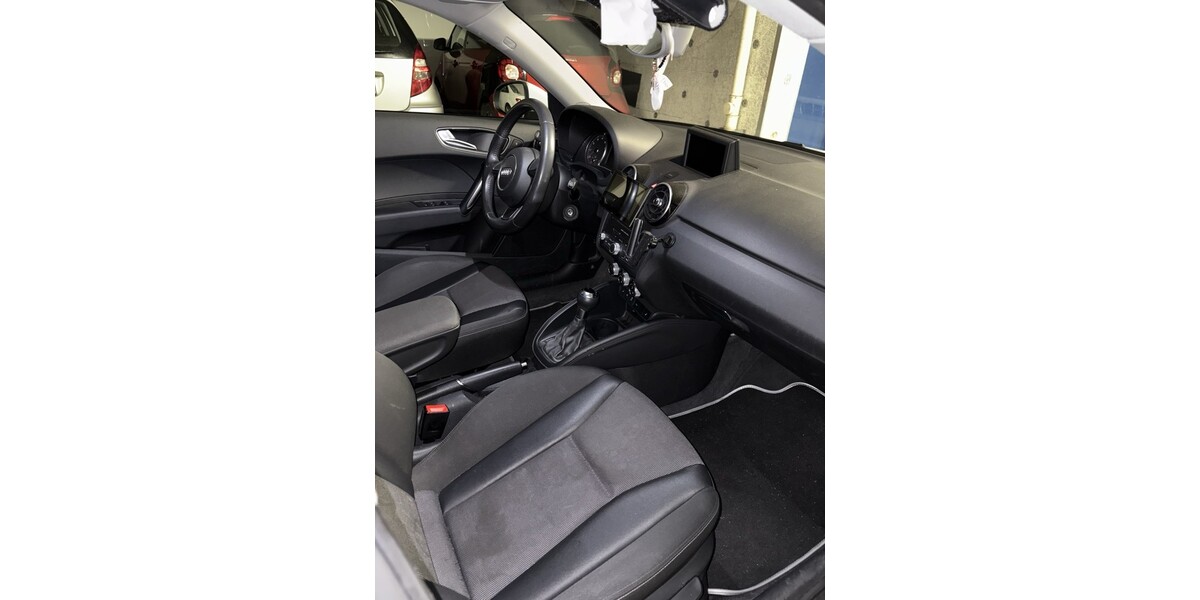 Audi audi a1 83.763 km 13.500 &euro; Stuttgart 70173