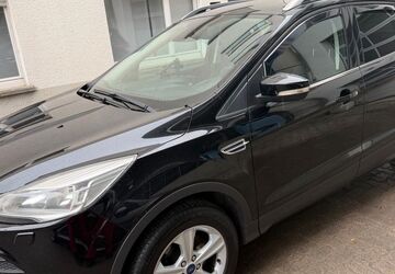 Ford Kuga 206.000 km 6.900 &euro; Magstadt 71106