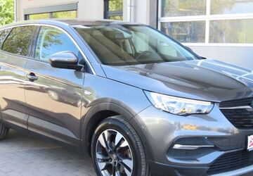 Opel Grandland (X) 51.000 km 13.990 &euro; Stuttgart 70329