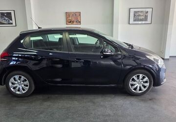 Peugeot 208 58.000 km 7.990 &euro; Asperg/Ludwigsburg bei Stuttgart 71679