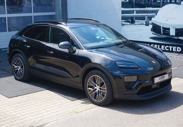 Porsche Macan 9.100 km 77.999 &euro; Stuttgart 70499