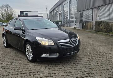 Opel Insignia 122.130 km 6.900 &euro; Waiblingen Neustadt ( 15 km von Stuttgart ) 71336