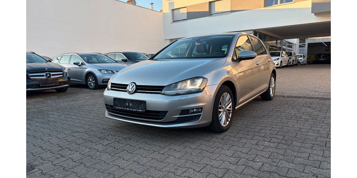 VW Golf 125.035 km 8.495 &euro; Stuttgart 70597