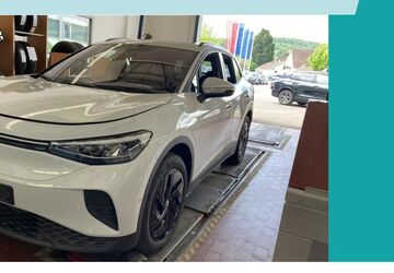 VW ID.4 30.779 km 39.489 &euro; Leonberg 71229