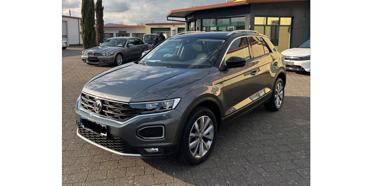VW T-Roc 116.920 km 14.250 &euro; Stuttgart 70186