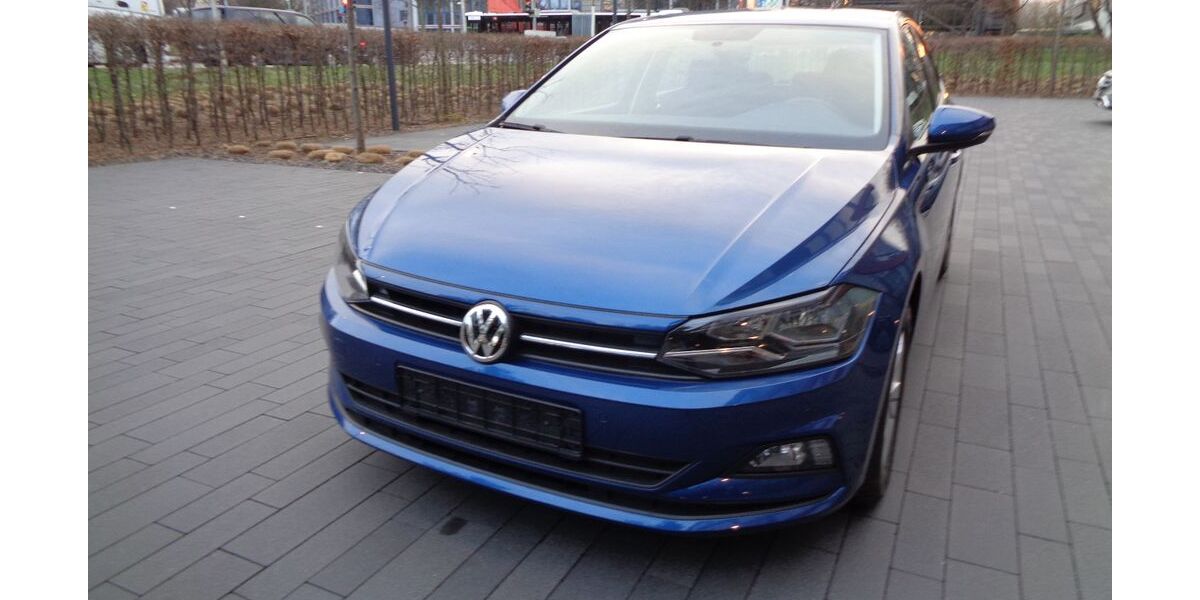 VW Polo 39.000 km 11.800 &euro; Stuttgart 70469