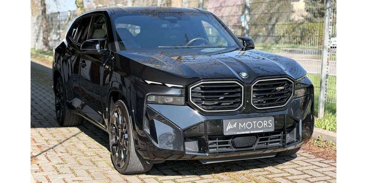 BMW XM 28.000 km 109.800 &euro; Stuttgart 70437