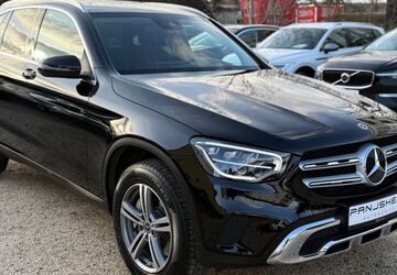 Mercedes-Benz GLC 300 98.000 km 28.799 &euro; Stuttgart-Möhringen 70567