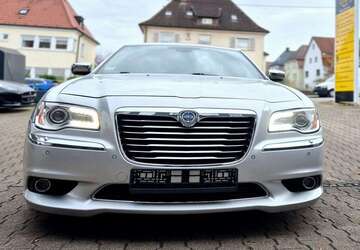 Lancia Thema 148.300 km 13.950 &euro; Stuttgart 70435